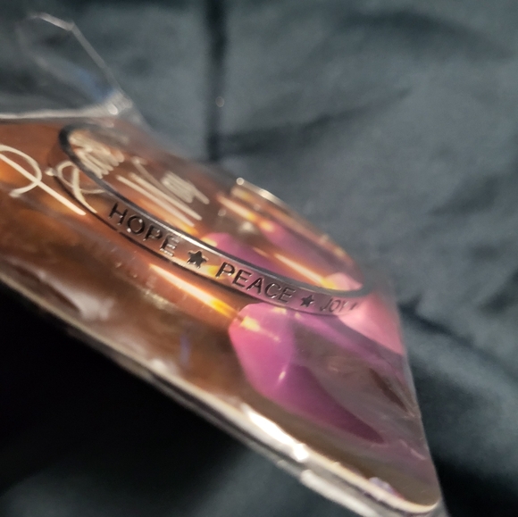 Hope Peace Joy Love Silver Bracelet - Picture 3 of 5